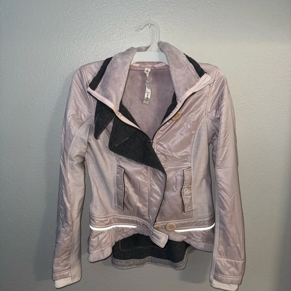 Lululemon Pedal Power Jacket Size 6